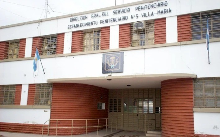 Desarticulan red delictiva en cárcel de Córdoba: operaban como un "call center tumbero" | Córdoba