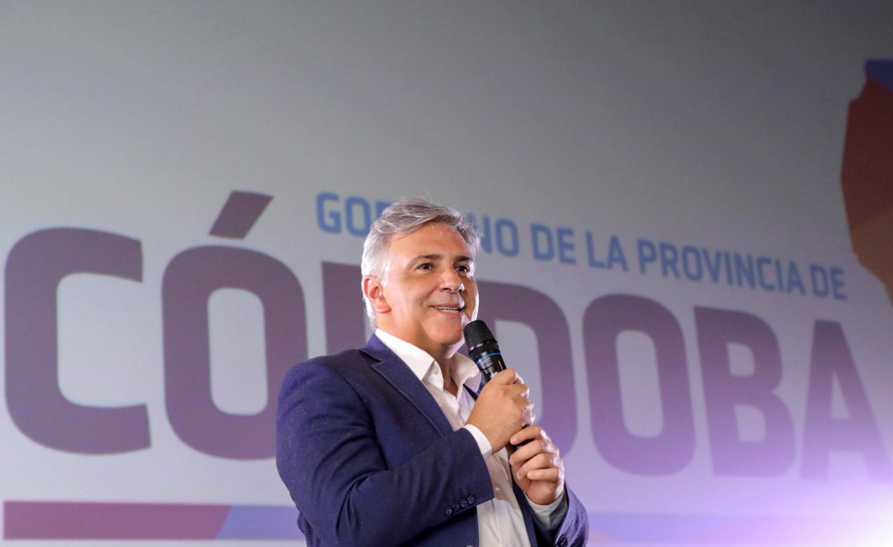 Llaryora: "Creo que hay que acompañar esta nueva Ley de Bases" | Política y economía