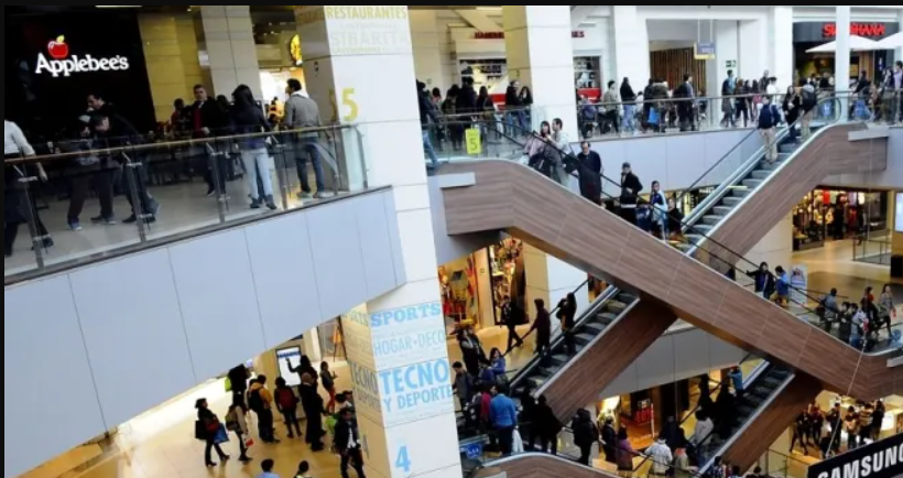 Por la inflación en dólares en Argentina, se intensificó la importación hormiga desde Chile | Actualidad