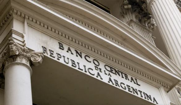 El Banco Central canceló una deuda superior a los US$ 3.000 millones con el Banco de Basilea | Economía