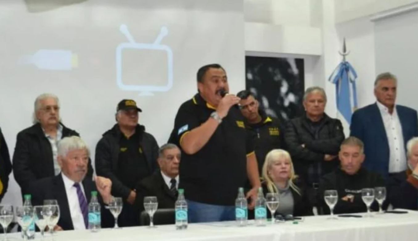 El mensaje de un sindicalista para Milei: "Que se baje del poni y se junte con los trabajadores" | Política y economía