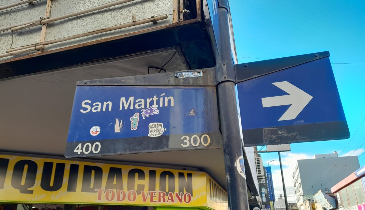 Un “naranjita” detenido por robar pertenencias de un auto | Córdoba