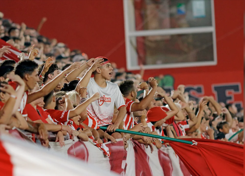 Estudiantes pagará la mitad del pasaje a hinchas que viajen a ver la final dela Copa de la Liga | Deportes