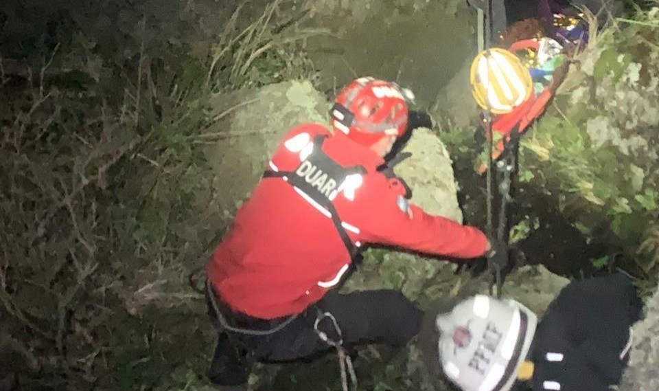 Rescatan a mujer tras caer al vacío en Los Gigantes durante una excursión de trekking | Córdoba