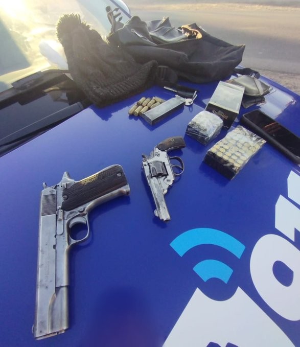 Capturaron a dos individuos armados en Avenida Japón | Córdoba