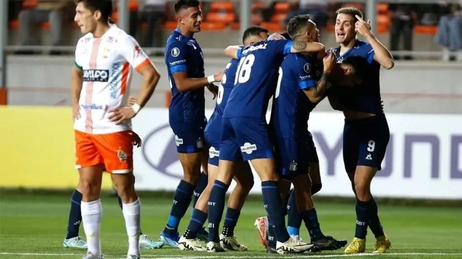 Talleres recibe a Cobresal en el Kempes | Deportes