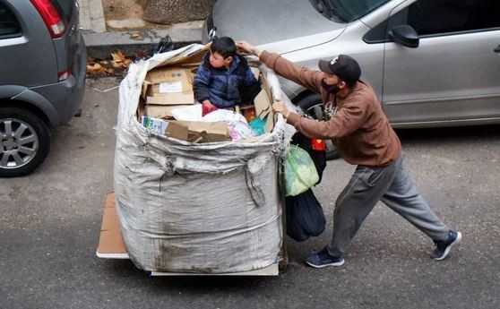 Aseguran que el nivel de pobreza llegó a un techo y tiende a bajar | Política y economía