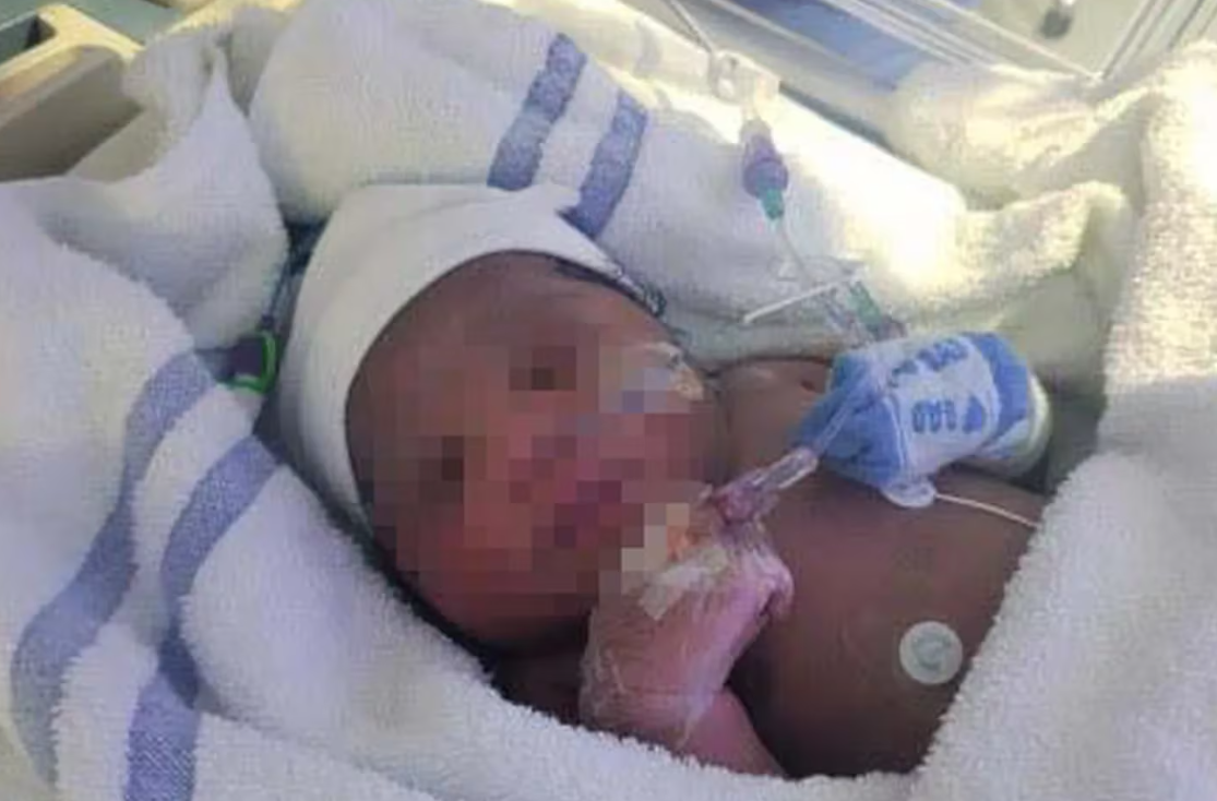 Buscan a la mamá de tres bebés abandonados en siete años de intervalo | Internacionales