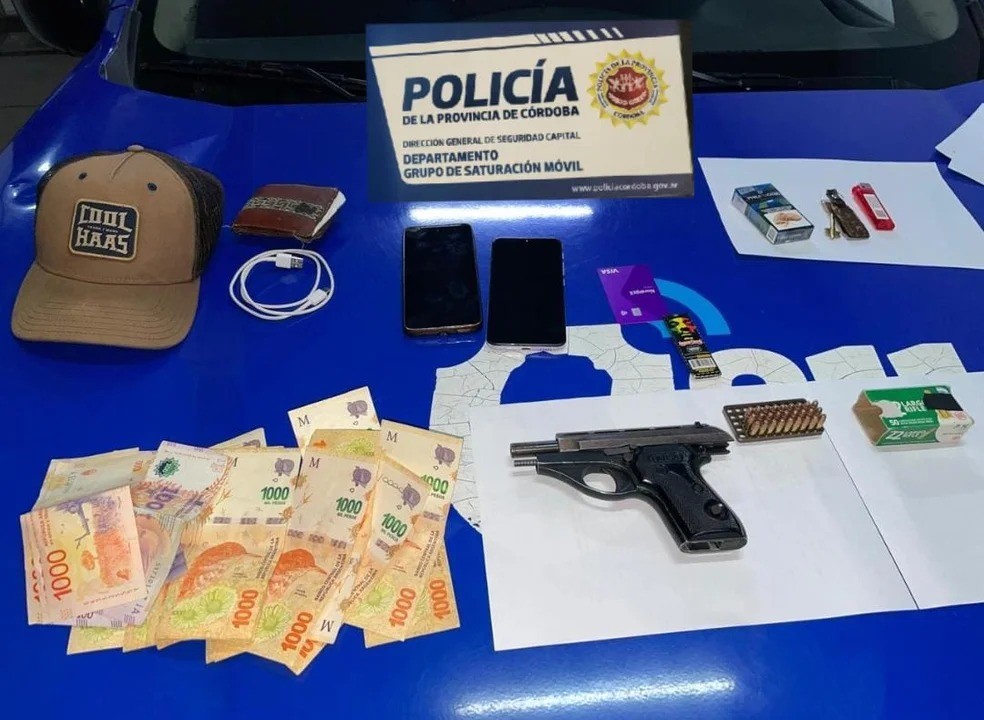 Córdoba: dos jóvenes detenidos por circular armados y evadir un control | Córdoba