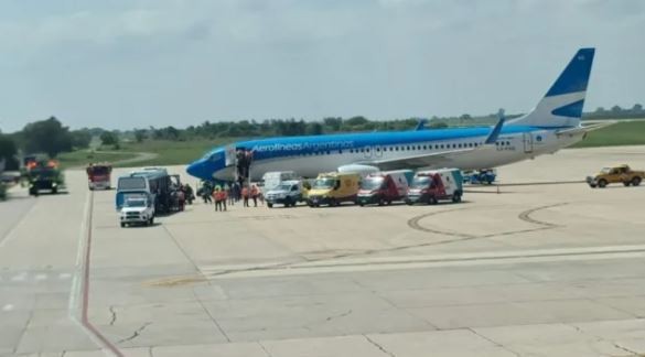 Un pasajero falleció antes de que un vuelo de Aerolíneas Argentinas despegase de Córdoba a Salta | Córdoba