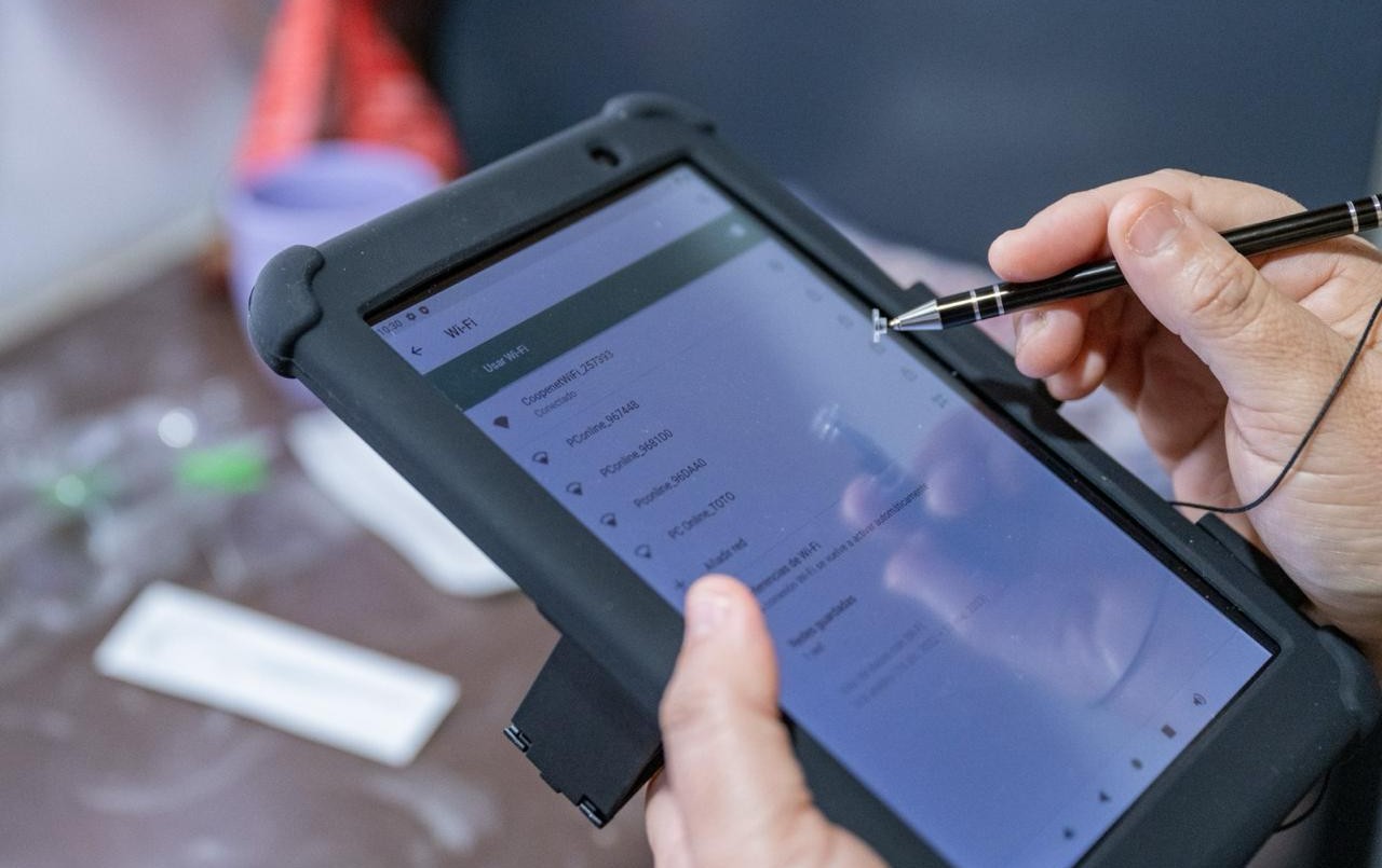 Entregarán tablets con internet satelital en escuelas rurales | Actualidad