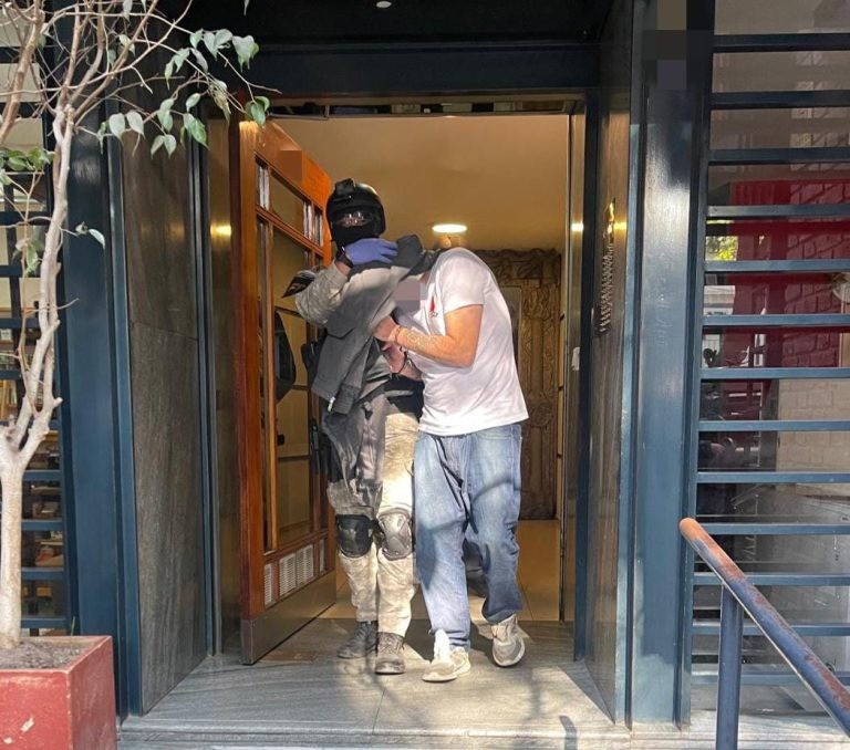 Nueva Córdoba: FPA detuvo a un hombre por realizar delivery de drogas | Córdoba