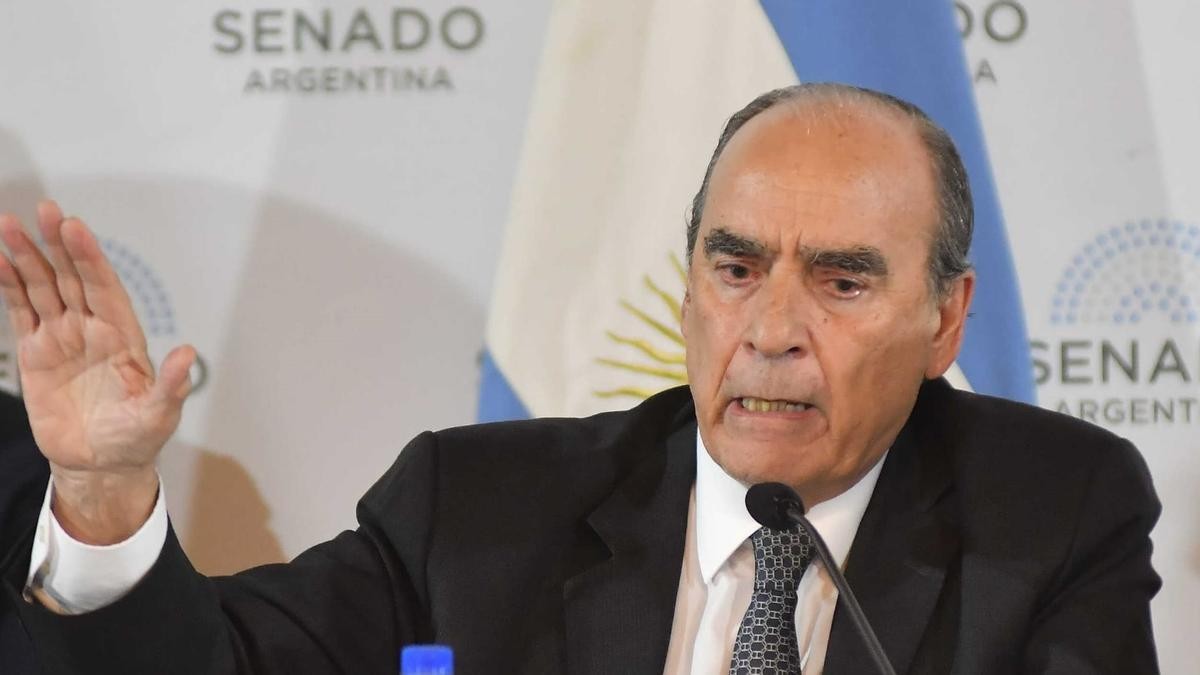 Francos: "No va a haber devaluación y la gente va a tener que liquidar dólares" | Política y economía