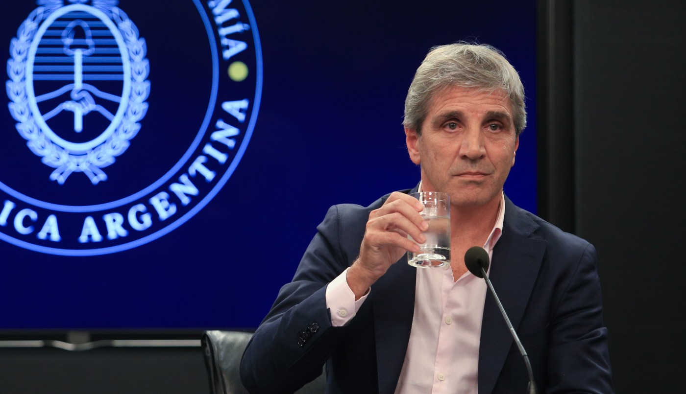 El Gobierno confirmó que el impuesto PAIS vence a fin de año | Política y economía