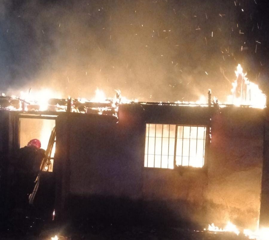 Tragedia en Villa Quisquizacate: un hombre falleció en un incendio | Córdoba