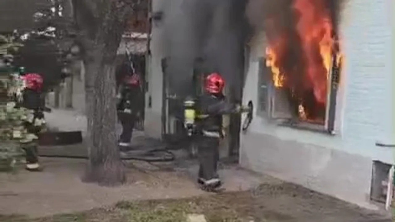 Una familia de Villa Paez perdió su hogar en un incendio y necesitan ayuda | Córdoba