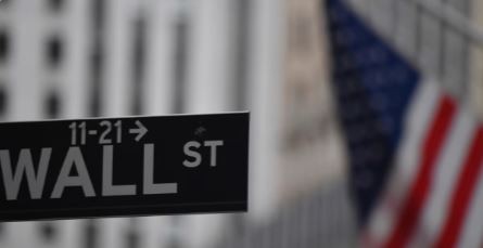 Suben las acciones de una empresa china cuyo nombre se pronuncia como "Gran victoria de Trump" | Internacionales