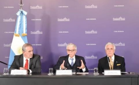 El Gobierno anunció la desregulación para sociedades y organizaciones civiles | Política y economía