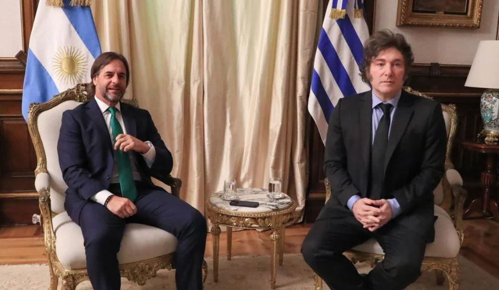 Milei se reunió durante una hora con Lacalle Pou | Política y economía