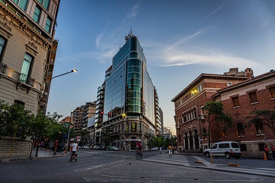 Nueva Córdoba: tres personas intentaron huir tras pagar la cena con una transferencia falsa | Córdoba