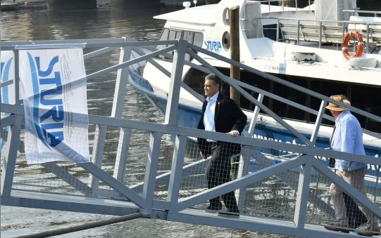 El Riachuelo vuelve a ser navegable tras los trabajos de saneamiento | Actualidad