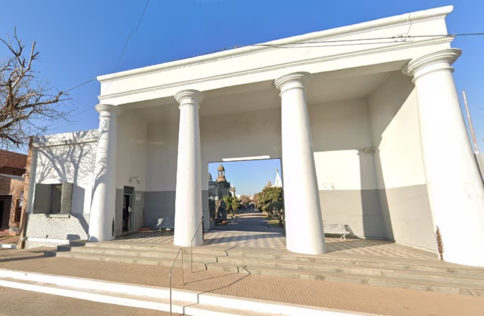 San Francisco: una mujer desenterró un cadáver y le cortó dos dedos | Córdoba