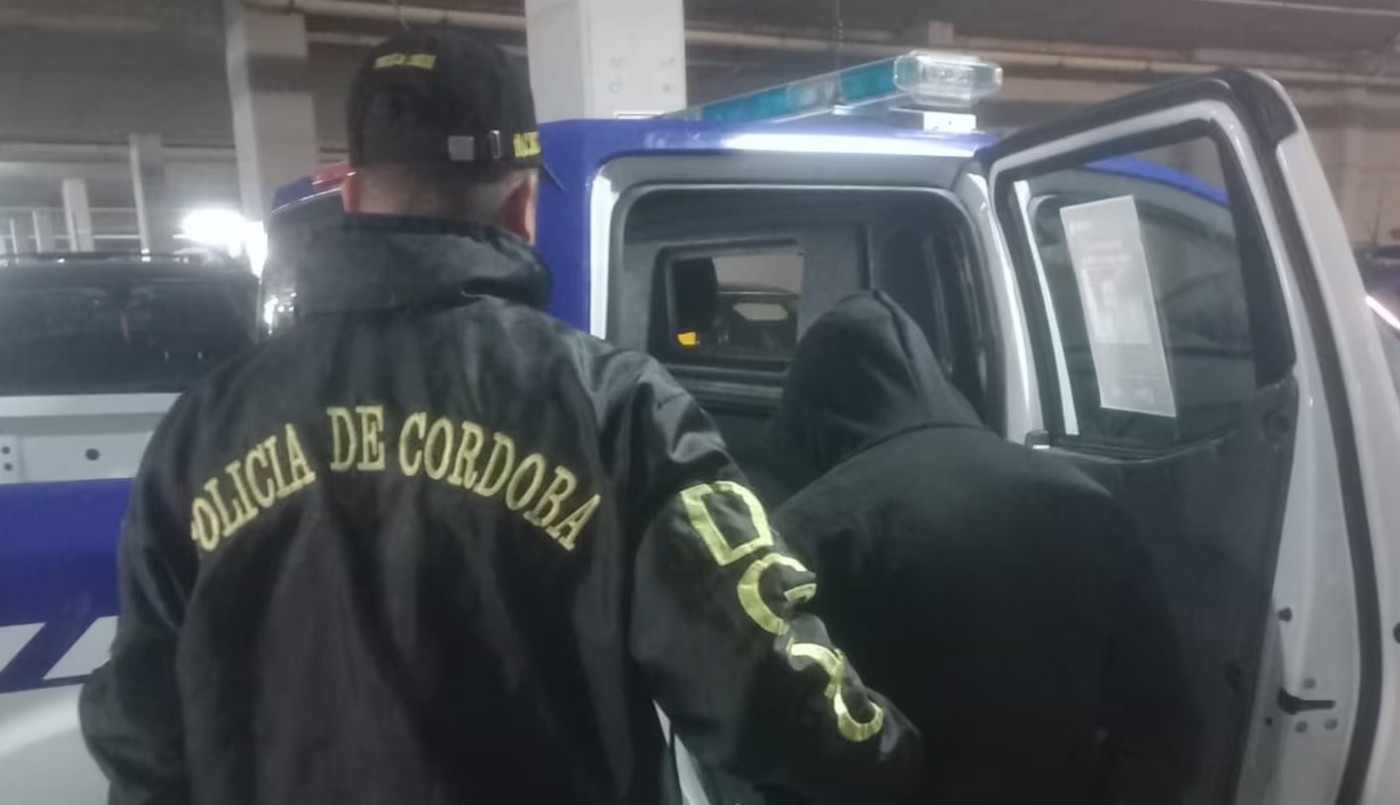 Detuvieron a los ladrones armados que quedaron filmados en una despensa en barrio Alberdi | Córdoba