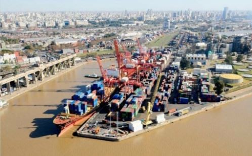 Histórico superávit comercial de Argentina en el primer semestre del año | Política y economía