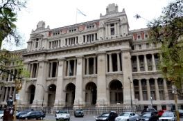 Fallo de la Corte Suprema: rechazan una recomposición de haberes | Política y economía