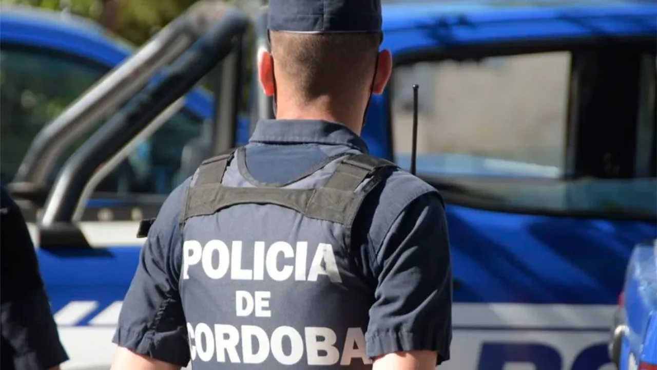 Córdoba: la Policía desarticuló nuevas fiestas clandestinas y hubo casi 20 clausuras | Córdoba