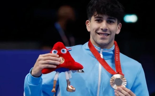 Nueva medalla para Iñaki Basiloff en los 400 metros libres en los Juegos Paralímpicos | Deportes