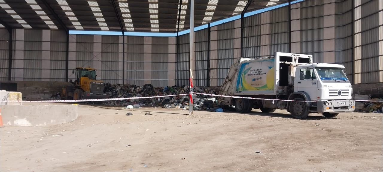 Murió un recolector de residuos tras ser aplastado por el camión | Córdoba