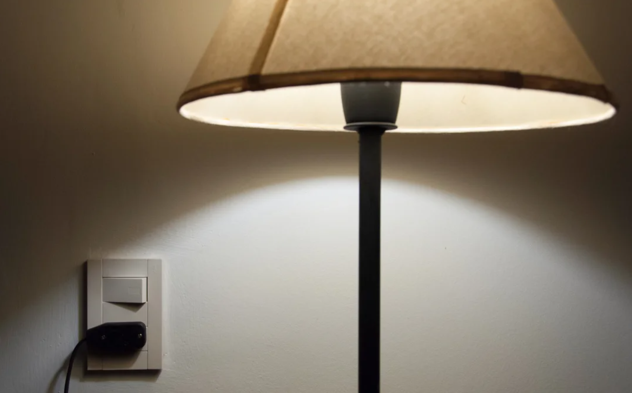 El peso de las tarifas de los servicios públicos se triplicó en los hogares de menores ingresos | Política y economía