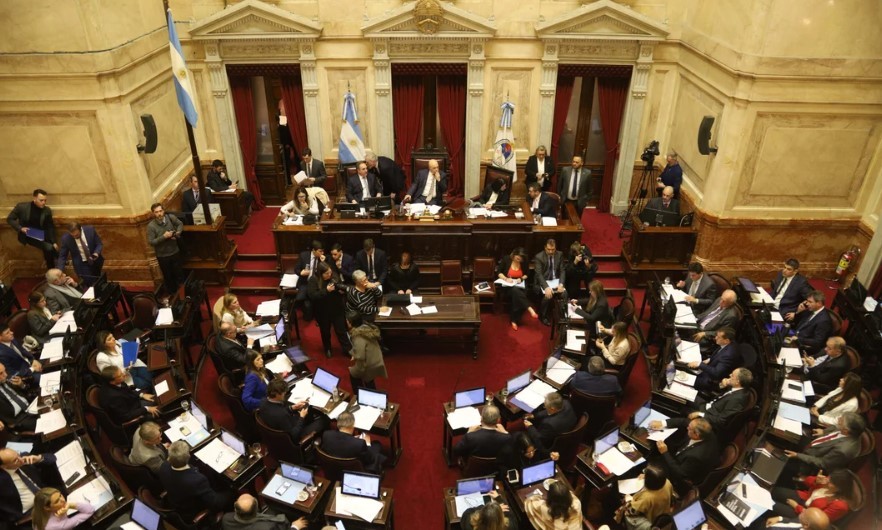 El Senado implementa la huella digital para controlar el presentismo de los empleados | Política y economía