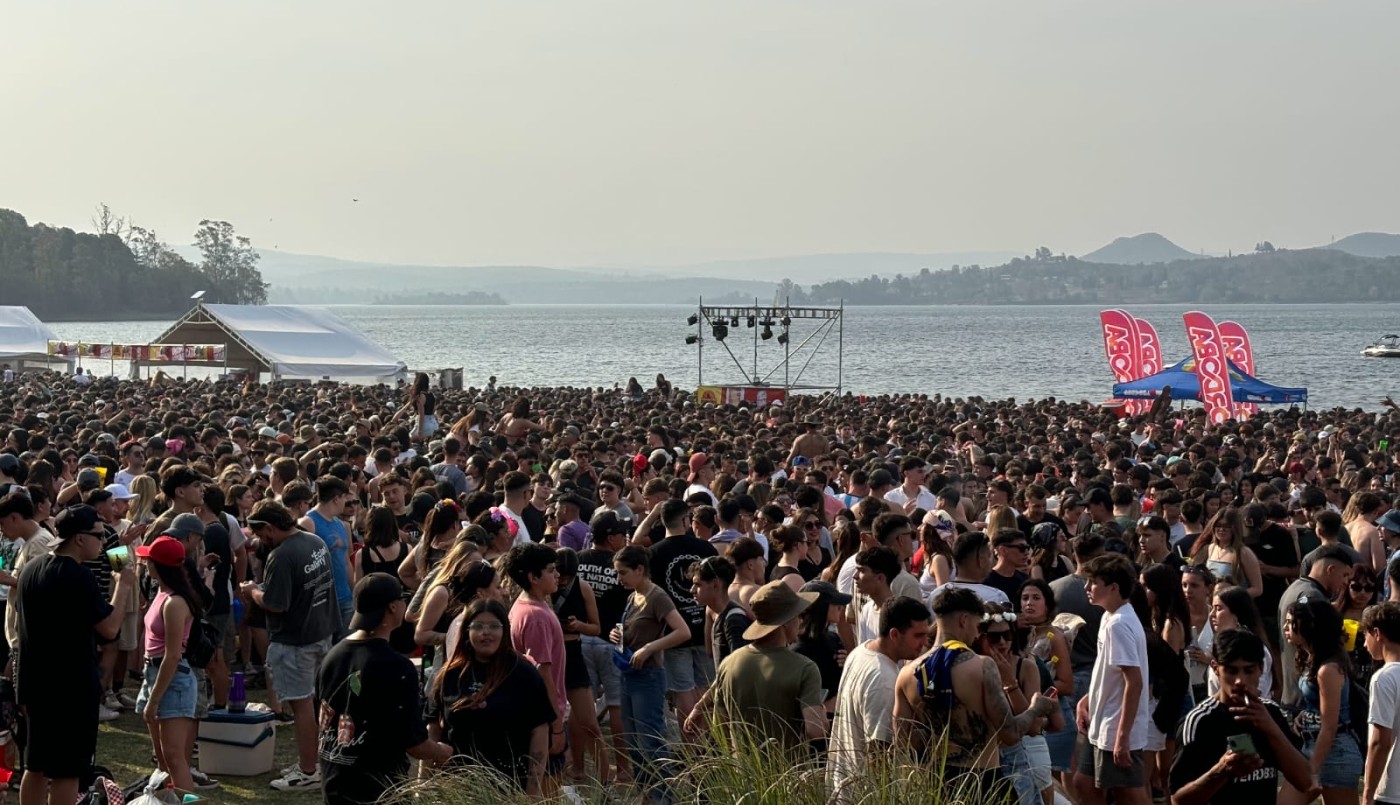 Miles de jóvenes disfrutaron del festejo del día de la primavera en toda la provincia | Córdoba
