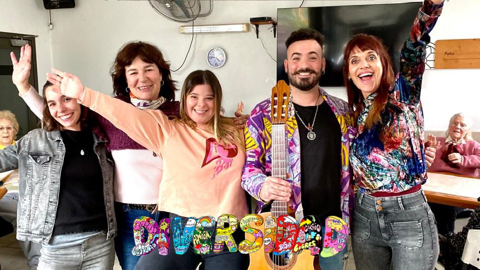 Rodrigo, despierta pasiones y evoca juventudes | Diversidad