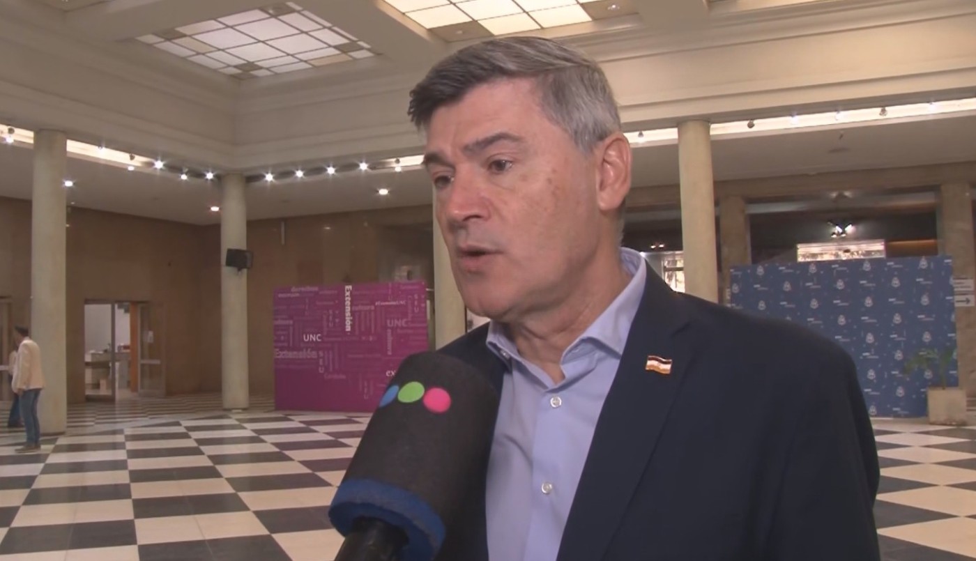 Daniel Passerini confirmó que cerrarán el depósito municipal tras los reiterados incendios | Córdoba