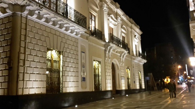 Estudiantes de la Facultad de Derecho tomaron el edificio contra el veto al financiamiento | Córdoba