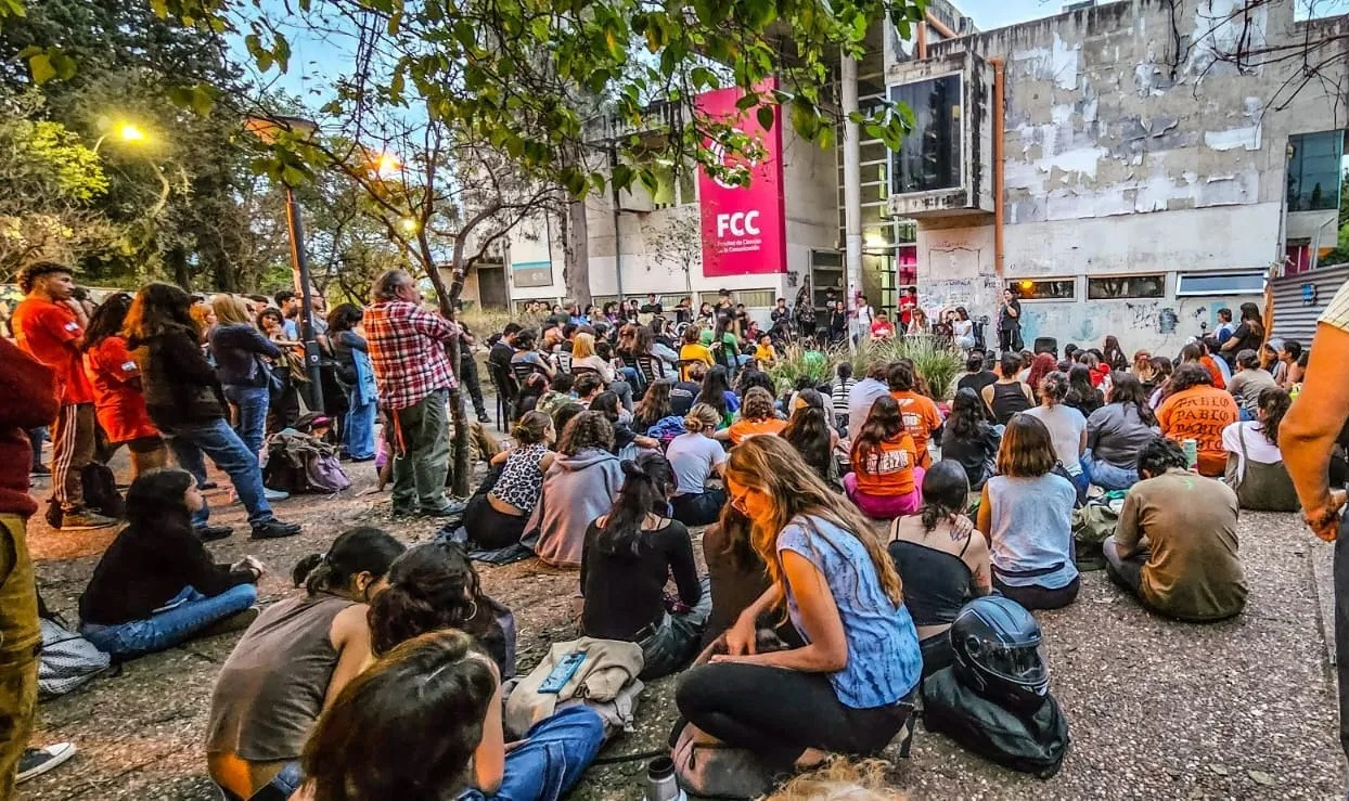 Continúan las tomas en la UNC en reclamo al presupuesto universitario | Córdoba