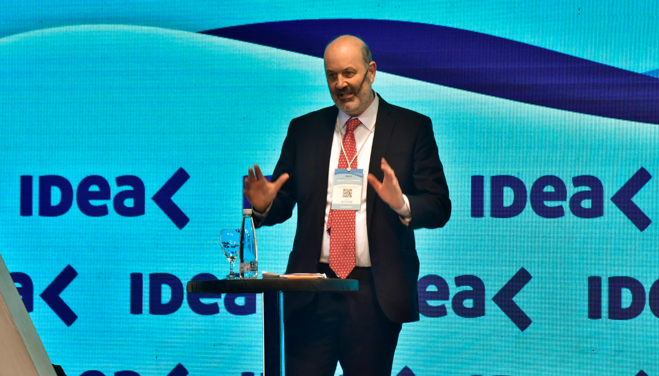 Sturzenegger ante empresarios: "No nos pidan bajar impuestos, pidan que bajemos el gasto" | Política y economía