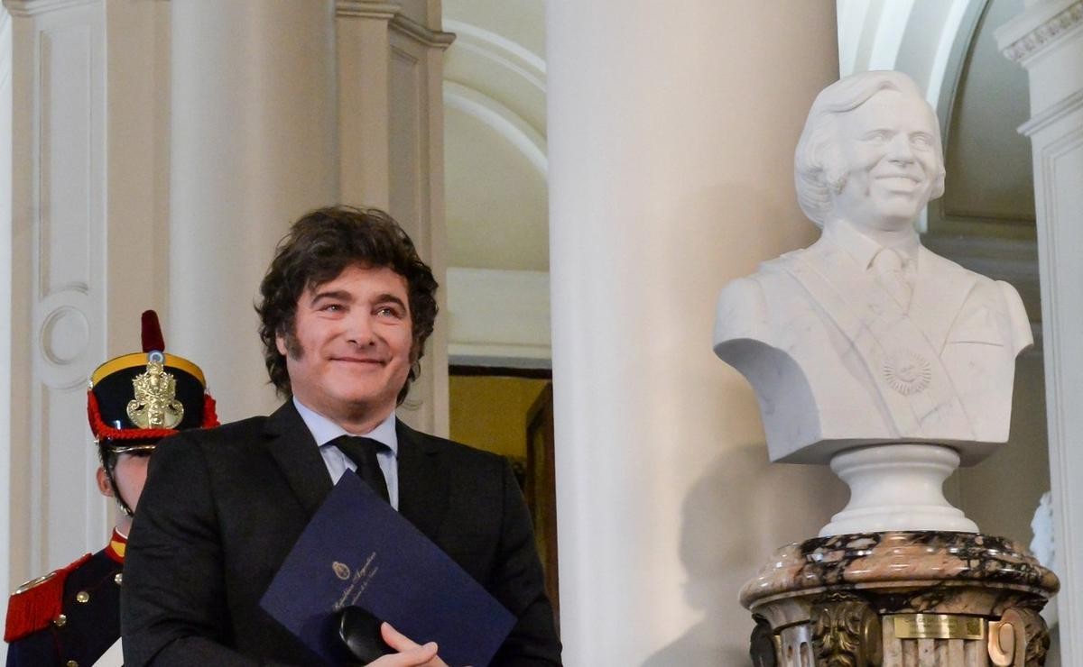 "La Carlos Menem", la nueva agrupación política que se lanza en apoyo a Milei | Política y economía