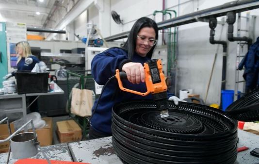 Una mayoría de empresarios aprobó un ensayo de acortar la semana laboral | Internacionales