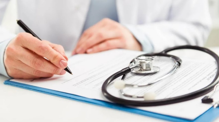 El Gobierno aclaró los alcances de la medida que permite que prepagas y obras sociales limiten coberturas | Política y economía