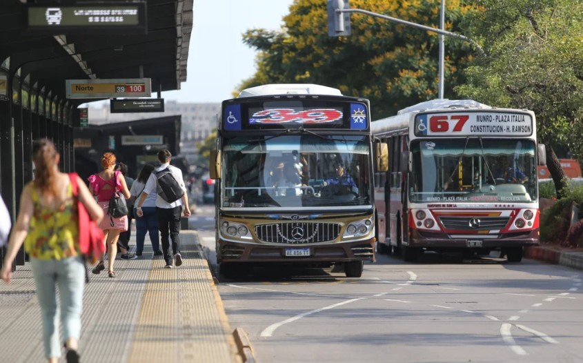 Tras la intervención del Gobierno, la UTA levantó el paro de colectivos de este jueves | Actualidad