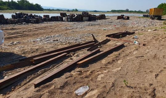 Imputaron al hijo de un intendente de Salta y un comerciante por robo y contrabando de rieles a Bolivia | Actualidad