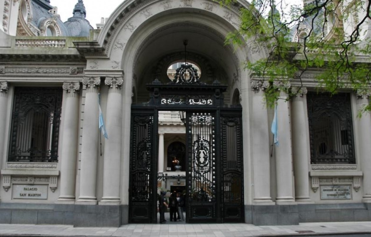 La Cancillería condenó los ataques antisemitas ocurridos en Ámsterdam | Política y economía