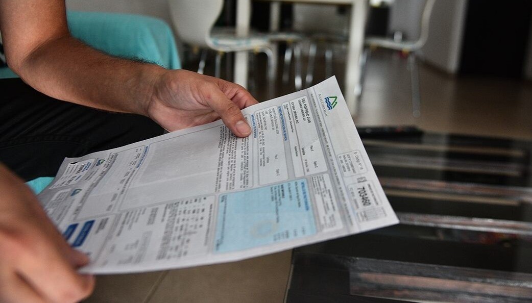 Imputaron a 17 compañías de Córdoba por incluir tasas adicionales en sus facturas: Epec, Aguas Cordobesas y Ecogas las más destacadas | Córdoba