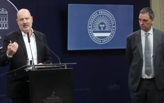 Detallaron cómo serán los exámenes que deberán rendir los empleados públicos | Política y economía