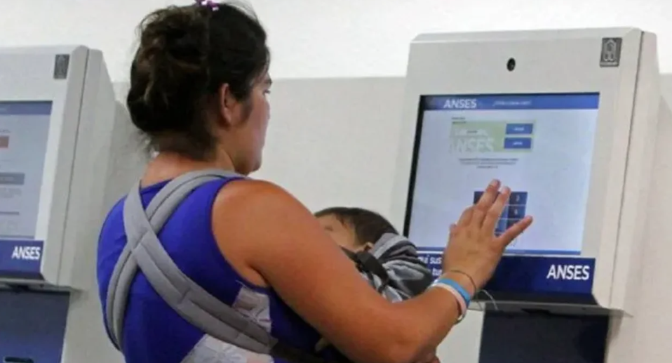 Asignaciones familiares: confirman el aumento del 2,69% para diciembre | Política y economía