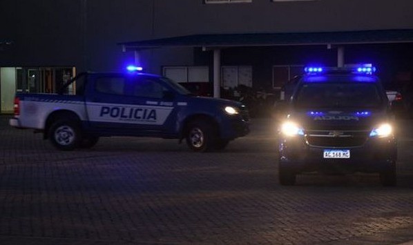 Amenazó a su novia, intentó agredir al personal policial y terminó con un disparo en su pierna | Córdoba